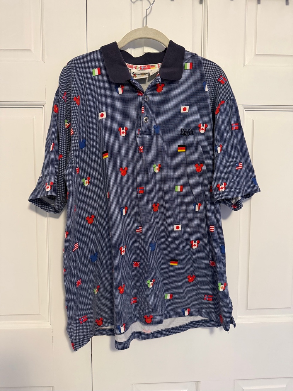 Walt Disney World Epcot International Flags Mickey Mouse Polo Shirt Men's Large